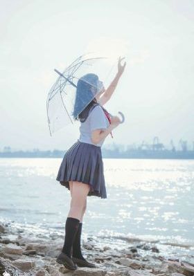 与凤行